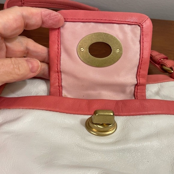 Coach Cricket Top Handle Satchel Coral and White Leather Style No 13601 EUC - Picture 6 of 10